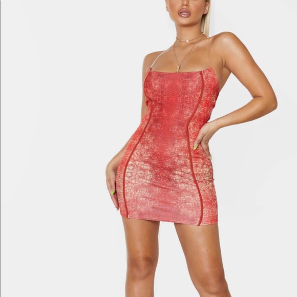 PrettyLitttleThing Red Bodycon Dress NWT - Picture 1 of 4